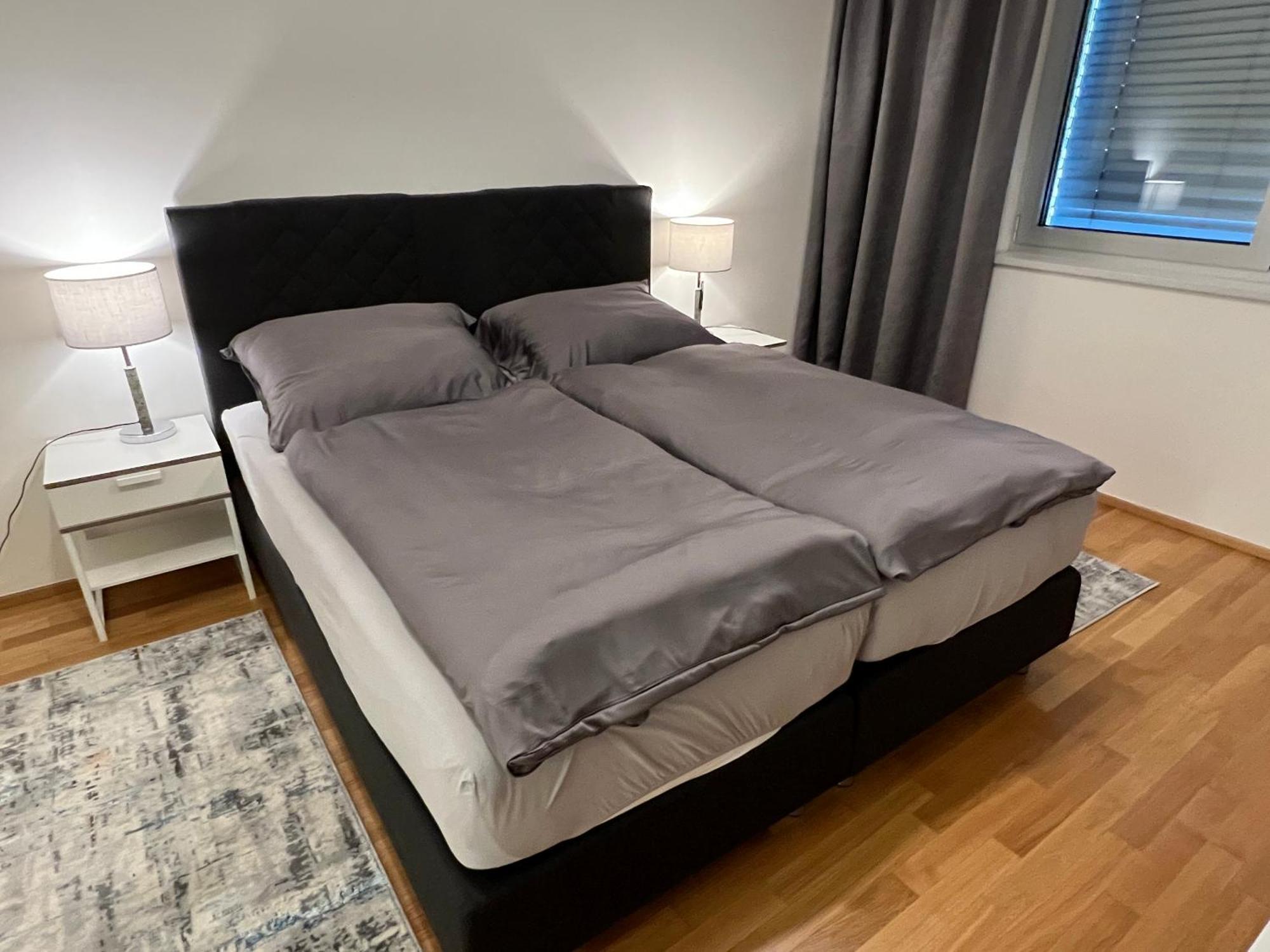 Quiet Apartment In The Centre Praha Bagian luar foto
