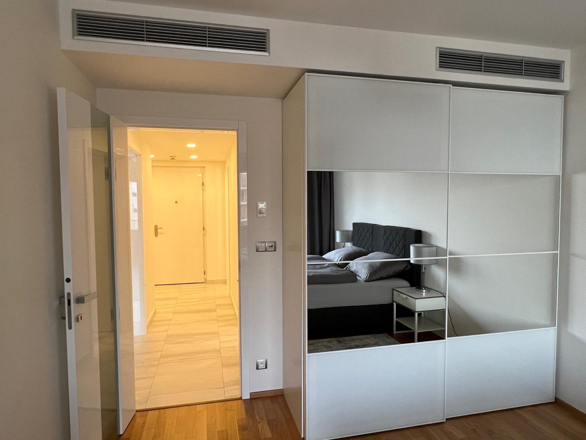 Quiet Apartment In The Centre Praha Bagian luar foto