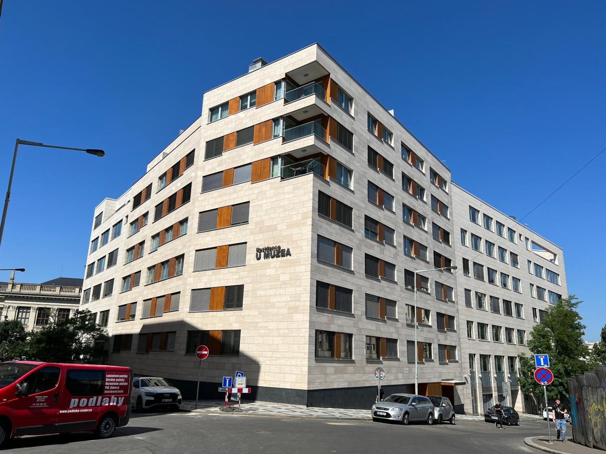 Quiet Apartment In The Centre Praha Bagian luar foto